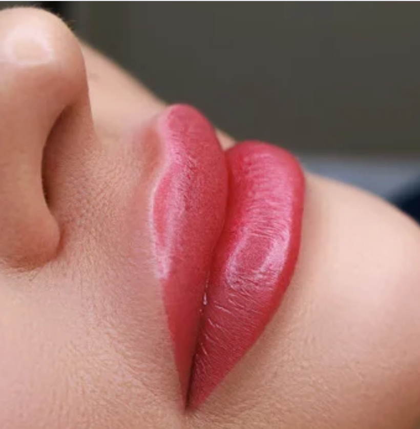 MAQUILLAGE PERMANENT LÈVRES